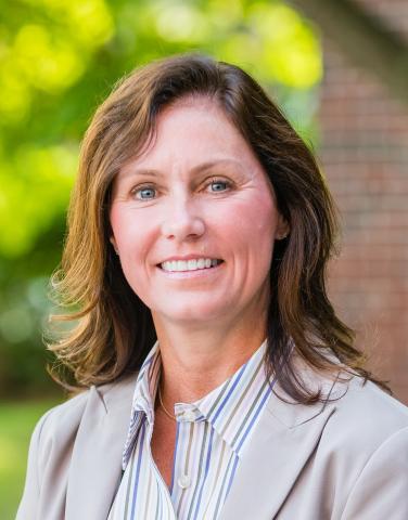 Headshot of Donna Chapman, CNP